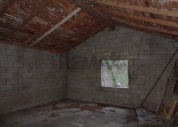 Stanza vuota - Rustico via Cà CASETTI, Sant'Omobono Terme - foto 8