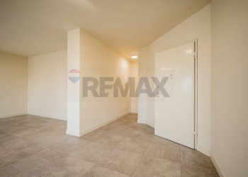 Stanza vuota - Bilocale via Camillo Cavour
 
80, Cavezzo - foto 7