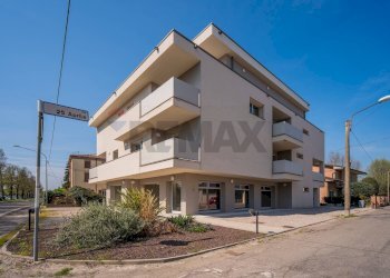 Edificio all\'aperto - Bilocale via Camillo Cavour
 
80, Cavezzo - foto 20