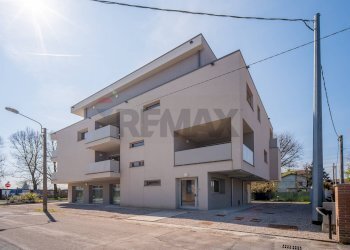 Edificio all\'aperto - Bilocale via Camillo Cavour
 
80, Cavezzo - foto 21