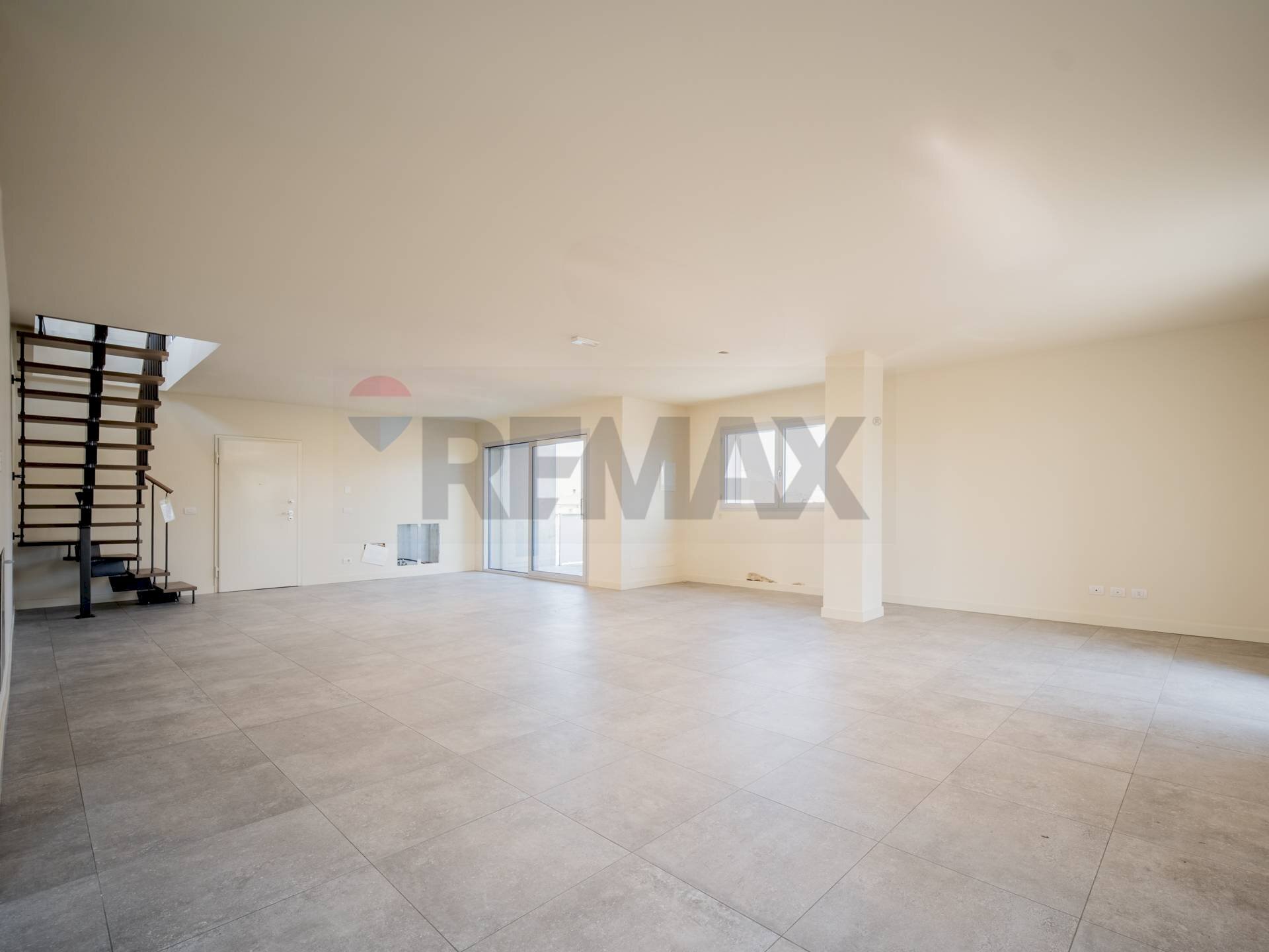 Stanza vuota - Office Via Camillo Cavour
80, Cavezzo - photo 2