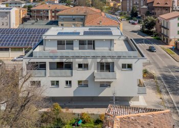 Edificio all\'aperto - Ufficio Via Camillo Cavour
 
80, Cavezzo - foto 16