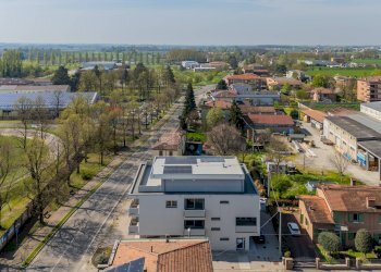 Edificio all\'aperto - Ufficio Via Camillo Cavour
 
80, Cavezzo - foto 19