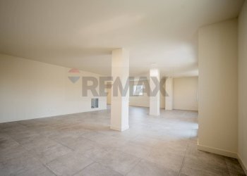 Stanza vuota - Ufficio via Camillo Cavour
 
80, Cavezzo - foto 2