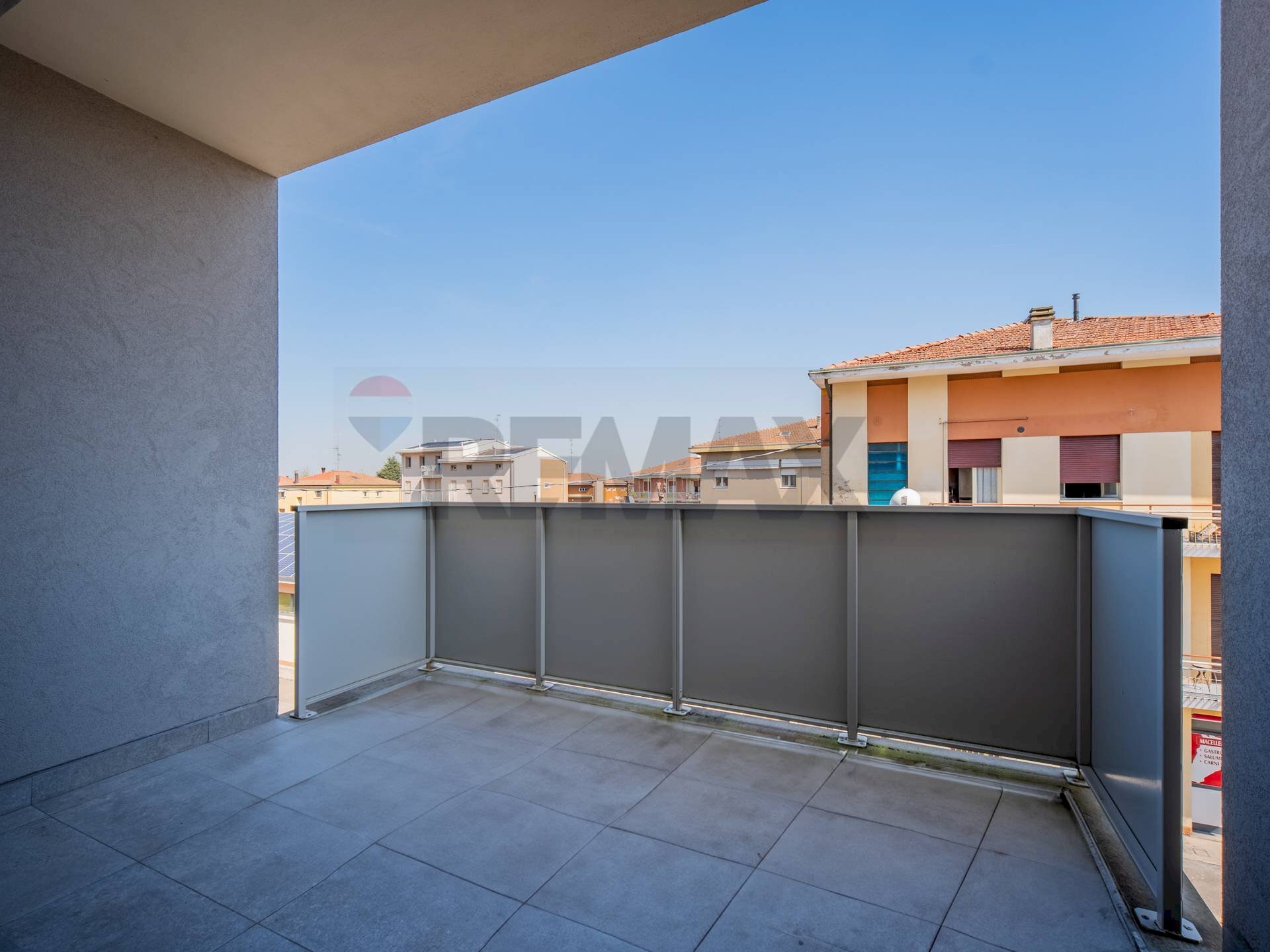 Terrazza - Four-room apartment Via Camillo Cavour
 
80, Cavezzo - photo 1