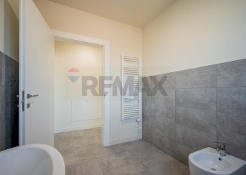 Bagno - Quadrilocale Via Camillo Cavour
 
80, Cavezzo - foto 5