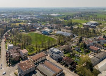 Edificio all\'aperto - Quadrilocale Via Camillo Cavour
 
80, Cavezzo - foto 10