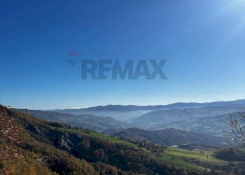 Vista delle montagne - Semi-detached house Via Savognatica
 
16, Carpineti - photo 7