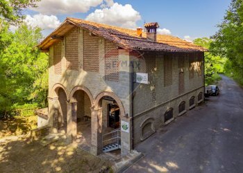 Casa all\'aperto - Villa via Spigone
 
14, Vetto - foto 2