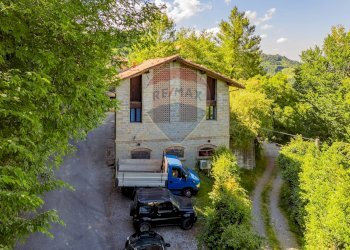 Casa all\'aperto - Villa via Spigone
 
14, Vetto - foto 3