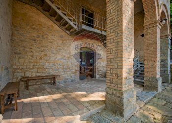 Edificio all\'aperto - Villa via Spigone
 
14, Vetto - foto 11