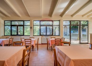 Sala da pranzo - Villa via Spigone
 
14, Vetto - foto 40