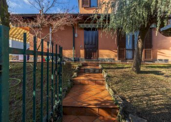 Casa all\'aperto - Casa indipendente Via Pasubio
 
1, Mornago - foto 2