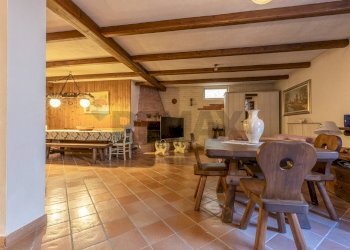 Sala da pranzo - Casa indipendente Via Pasubio
 
1, Mornago - foto 21