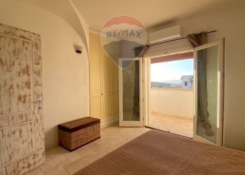 Camera / camera da letto - Villa a Schiera via stromboli
 
2, San Teodoro - foto 12