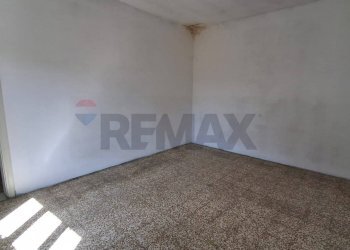 Stanza vuota - Casa semi indipendente Vergiate - foto 13