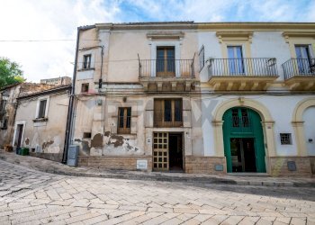 Edificio all\'aperto - Casa indipendente corso don minzoni
 
91, Ragusa - foto 2