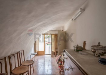 Cucina - Casa indipendente corso don minzoni
 
91, Ragusa - foto 12