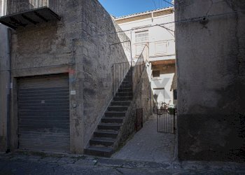 Edificio all\'aperto - Casa indipendente Licodia Eubea - foto 4