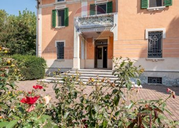 Casa all\'aperto - Casa indipendente Via Gramsci
 
29, San Benedetto Po - foto 27