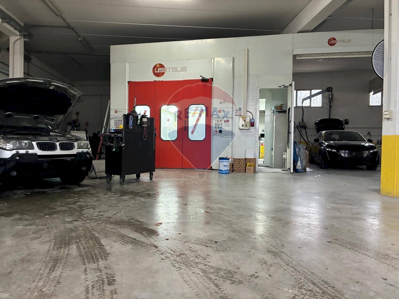 Parcheggio - Attività Commerciale via europa unita
 
9, Gazzuolo - foto 3