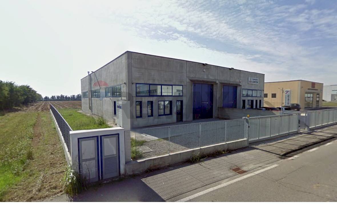 Edificio all\'aperto - Laboratorio Via Dell'Artigianato
 
22, Curtatone - foto 1