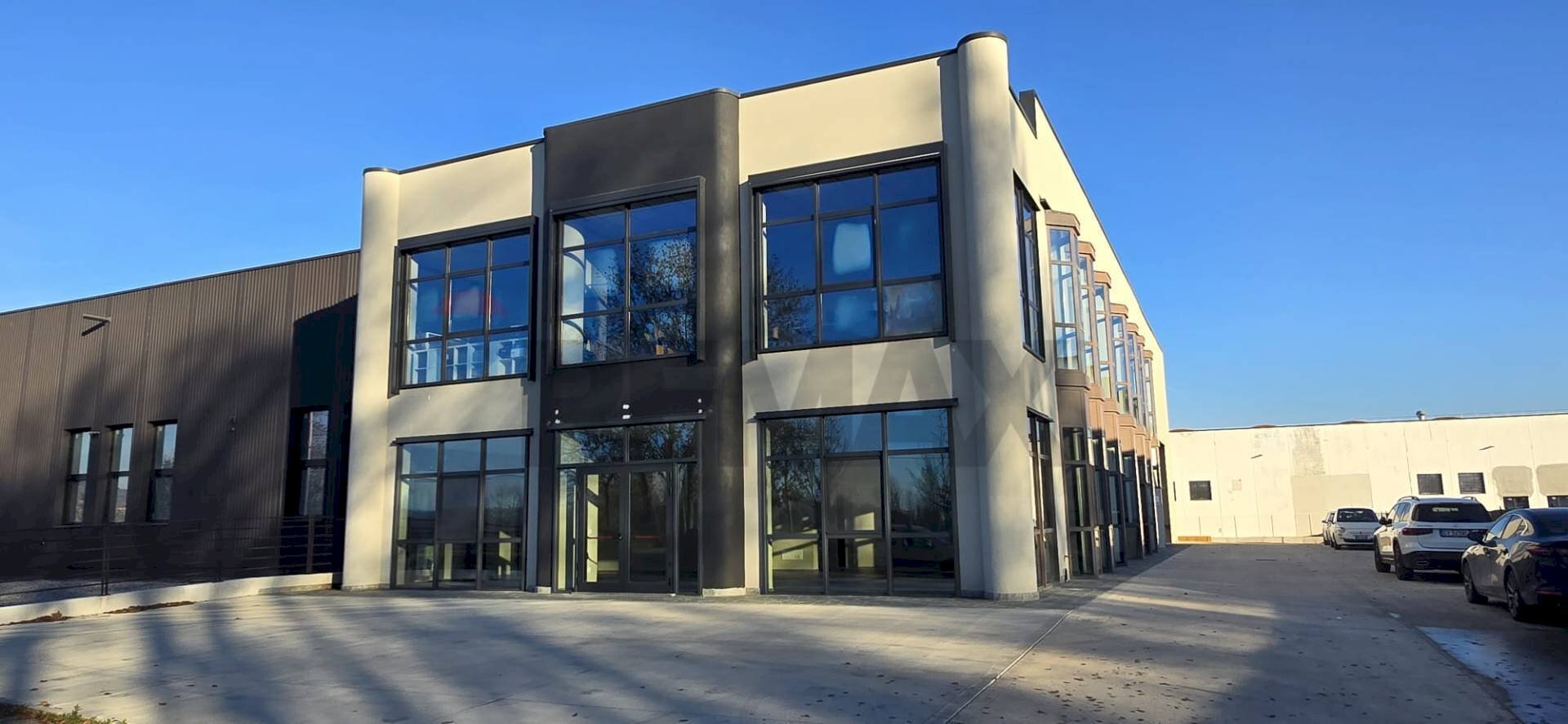 Edificio all\'aperto - Negozio VIA LOMBARDIA
 
17, Volta Mantovana - foto 1