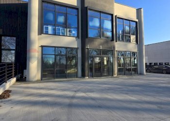 Edificio all\'aperto - Shop VIA LOMBARDIA
 
17, Volta Mantovana - photo 3