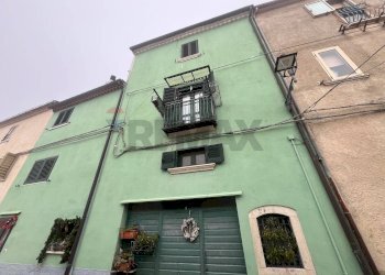 Edificio all\'aperto - Casa semi indipendente Via Sacro Cuore
 
4, San Giuliano del Sannio - foto 27
