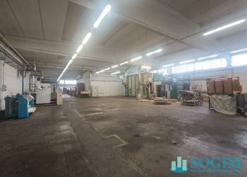 Produzione_1 - Capannone Via Adda
 
10, Casnate con Bernate - foto 2