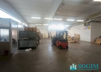 Produzione_7 - Capannone Via Adda
 
10, Casnate con Bernate - foto 8