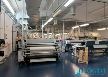 Produzione_8 - Capannone Via Adda
 
10, Casnate con Bernate - foto 13