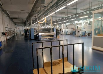 Produzione_14 - Capannone Via Adda
 
10, Casnate con Bernate - foto 19