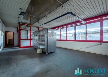 Ufficio - Shed Via Adda
10, Casnate con Bernate - photo 8