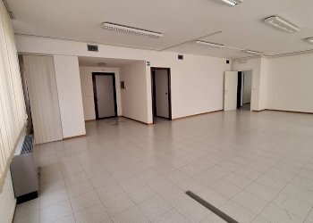 Foto 2 - Ufficio Mirandola - foto 2