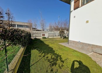 Foto 5 - Villa Via Buonarroti
 
3, Linarolo - photo 5