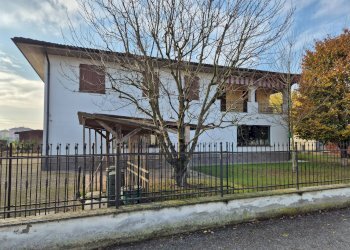 Foto 7 - Villa Via Buonarroti
 
3, Linarolo - photo 7