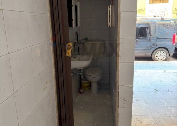 Bagno - Commercial Premises Via Nizza
 
6, Bari - photo 6