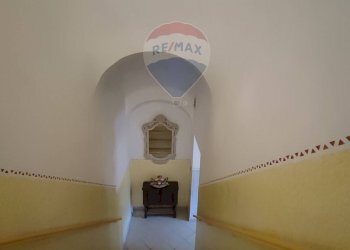 Scale - Casa indipendente Piazza XX Settembre
 
21, Grumo Appula - foto 10