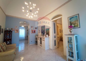 Soggiorno - Casa indipendente Piazza XX Settembre
 
21, Grumo Appula - foto 13