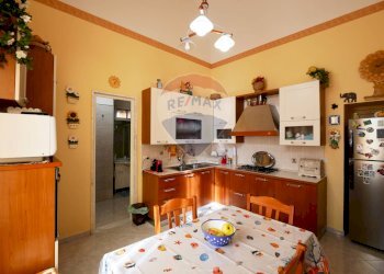 Cucina - Casa indipendente Piazza XX Settembre
 
21, Grumo Appula - foto 18