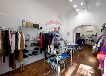 Cabina armadio - Casa indipendente Piazza XX Settembre
 
21, Grumo Appula - foto 29