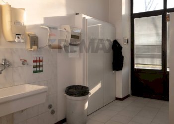 Bagno - Capannone Strada Pedemontana
 
21/L, Traversetolo - foto 7