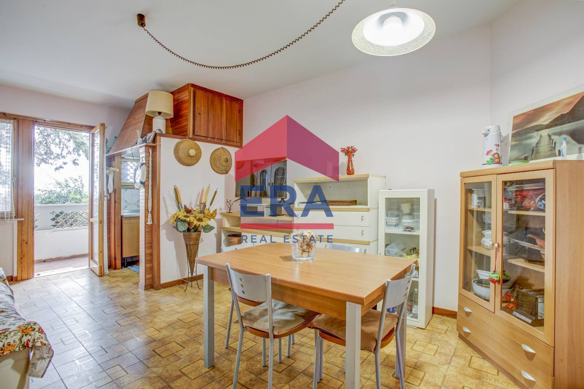 SOGGIORNO - Trilocale Via Massimo D'Azeglio
 
35, Anzio - foto 2