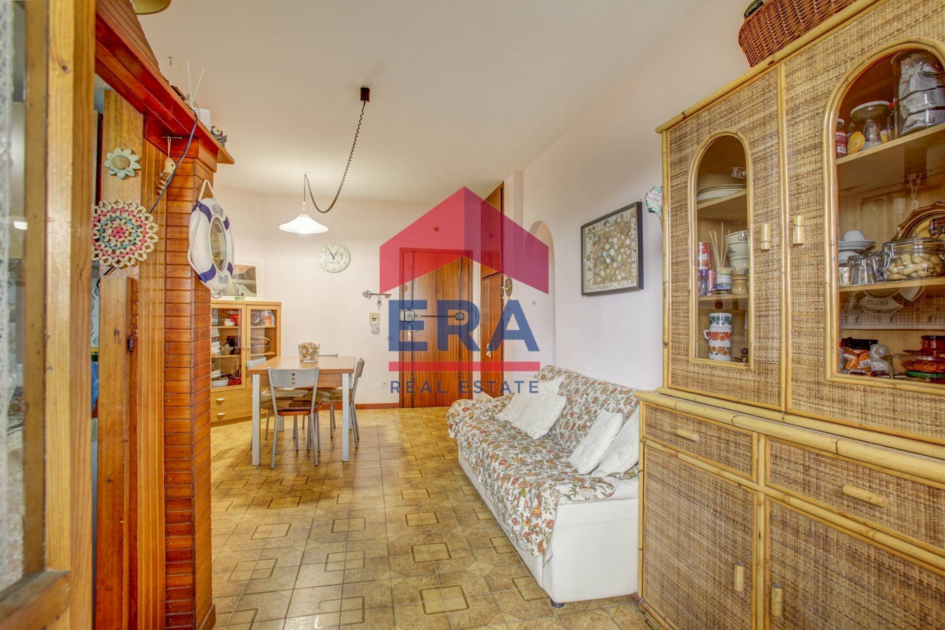 SOGGIORNO - Trilocale Via Massimo D'Azeglio
 
35, Anzio - foto 3