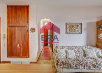 SOGGIORNO - Trilocale Via Massimo D'Azeglio
 
35, Anzio - foto 7