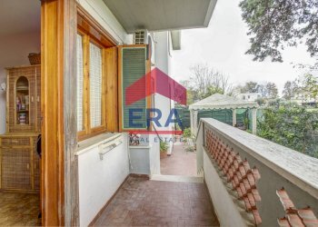 TERRAZZO LATO GIARDINO - Trilocale Via Massimo D'Azeglio
 
35, Anzio - foto 12