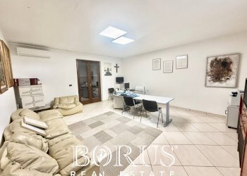 Foto 1 - Stabile - Palazzo VIA DE GASPERI I TRAVERSA, Casapesenna - foto 1