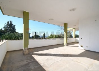 Terrazza - Semi-detached house Via Dei Ciliegi
 
11, Quartu Sant'Elena - photo 11