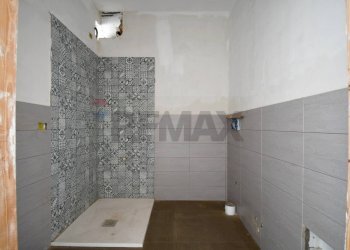 Bagno - Semi-detached house Via Dei Ciliegi
 
11, Quartu Sant'Elena - photo 15